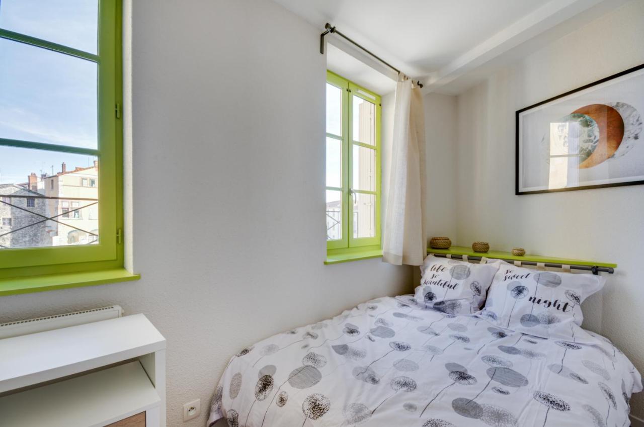 Appartement Topissime Topséjour-roanne 2 *
